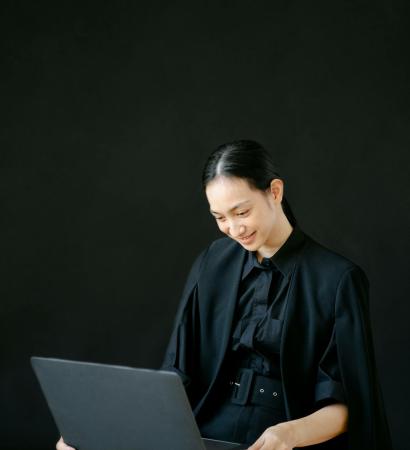 business woman working on a computer